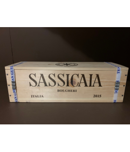 Sassicaia 2015 Magnum in cassa di legno - Miglior Vino al Mondo Wine Spectator